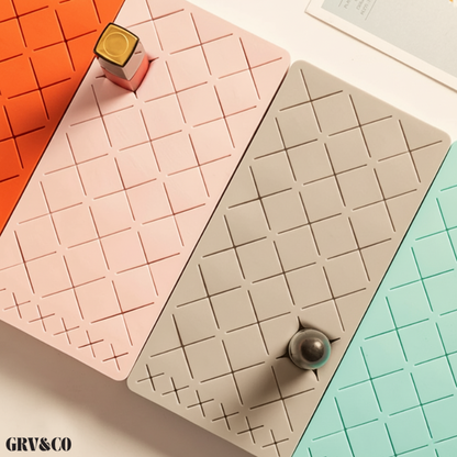 Vanity Square™ | Lipstick Vault
